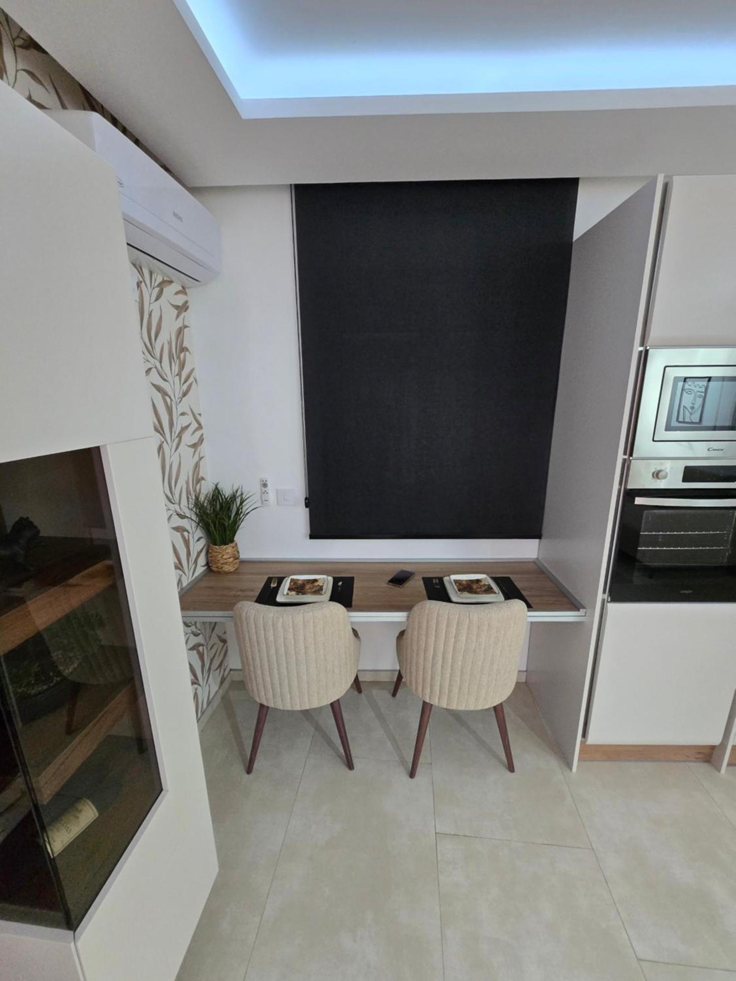 Marea Deluxe Apartments Cattaro Esterno foto